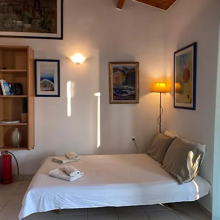 Διαμέρισμα Seaview 126 Γλυφάδα