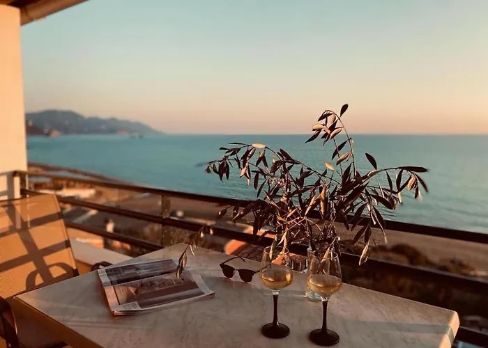 Seaview 126 By New Era غليفادا