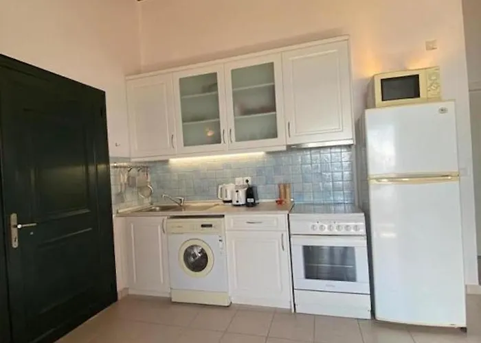 Seaview 126 By New Era * Glyfada (Corfu)